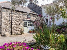 2 bedroom Cottage for rent in Coverack