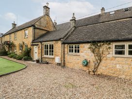 5 bedroom Cottage for rent in Bourton on the Water