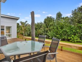 Our Happy Place - Waihi Beach Holiday Home -  - 1136230 - thumbnail photo 14