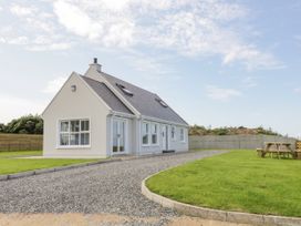 4 bedroom Cottage for rent in Falcarragh
