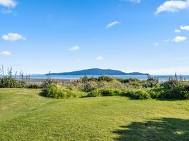 Kapiti Panorama – Waikanae Beach Holiday Home -  - 1137574 - thumbnail photo 24