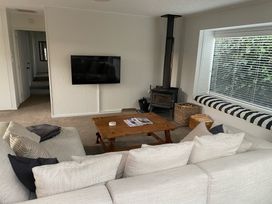Frankton Favourite - Queenstown Holiday Home -  - 1138025 - thumbnail photo 3