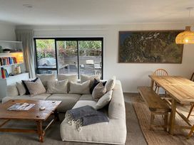 Frankton Favourite - Queenstown Holiday Home -  - 1138025 - thumbnail photo 4