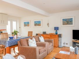4 bedroom Cottage for rent in Salcombe