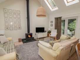 3 bedroom Cottage for rent in Fishguard