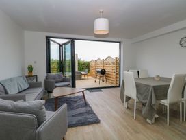3 bedroom Cottage for rent in Docking