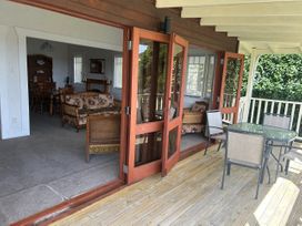 The Beach House - Paihia Holiday Home -  - 1142685 - thumbnail photo 6