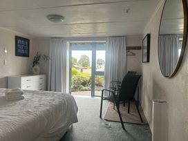 The Beach House - Paihia Holiday Home -  - 1142685 - thumbnail photo 34