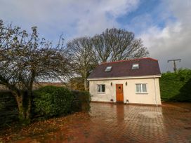 1 bedroom Cottage for rent in Penygroes