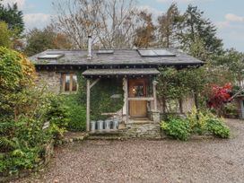 2 bedroom Cottage for rent in Knighton