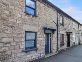 2 bedroom Cottage for rent in Levens
