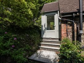 2 bedroom Cottage for rent in Malvern