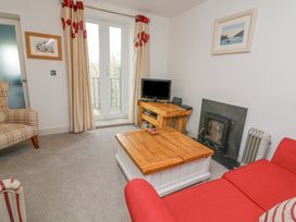 3 bedroom Cottage for rent in Dartmouth