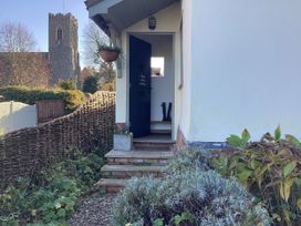 2 bedroom Cottage for rent in Saxmundham