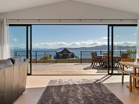 Lakeview Terrace - Taupo Holiday Home -  - 1147489 - thumbnail photo 9