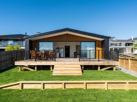 Lakeview Terrace - Taupo Holiday Home -  - 1147489 - thumbnail photo 2