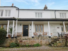 2 bedroom Cottage for rent in St Austell