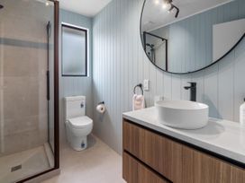 The Summer Pad - Omaha Holiday Home -  - 1148032 - thumbnail photo 24