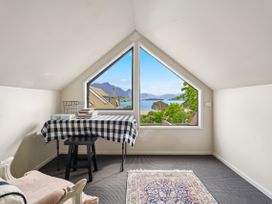 Albertines - Queenstown Holiday Home -  - 1148722 - thumbnail photo 17