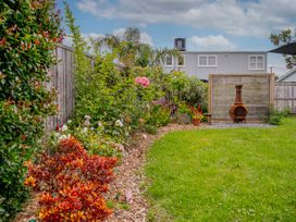 Art in the Park - Whitianga Holiday Home -  - 1148902 - thumbnail photo 6