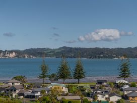 Art in the Park - Whitianga Holiday Home -  - 1148902 - thumbnail photo 31