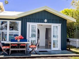 The Nest Russell Waterfront Central Cottage -  - 1148978 - thumbnail photo 2