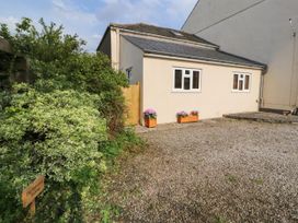 2 bedroom Cottage for rent in Westward