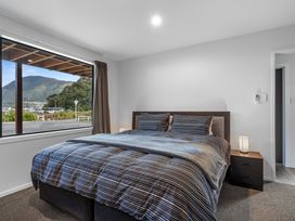 Coastal Charm - Picton Holiday Home -  - 1149254 - thumbnail photo 11