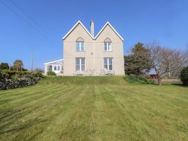 5 bedroom Cottage for rent in Pwllheli