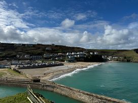 4 bedroom Cottage for rent in Portreath