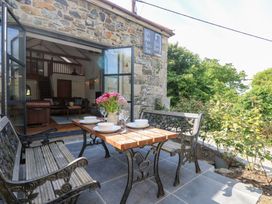 2 bedroom Cottage for rent in Porthleven