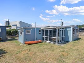 Witsend - Foxton Beach Holiday Home -  - 1152115 - thumbnail photo 19