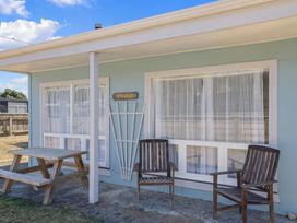 Witsend - Foxton Beach Holiday Home -  - 1152115 - thumbnail photo 16