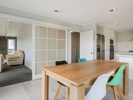 Central Haven - Auckland Holiday Home -  - 1153272 - thumbnail photo 3