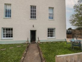 1 bedroom Cottage for rent in Taunton