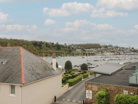 2 bedroom Cottage for rent in Dartmouth