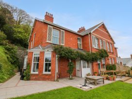 5 bedroom Cottage for rent in Croyde