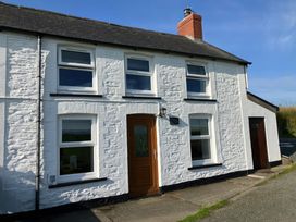 2 bedroom Cottage for rent in Aberystwyth