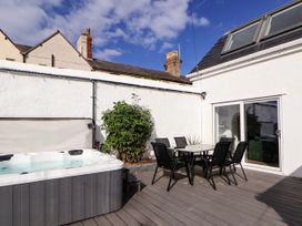 4 bedroom Cottage for rent in Llandudno