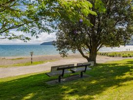 Lake Life Kinloch - Taupo Holiday Home -  - 1155060 - thumbnail photo 27