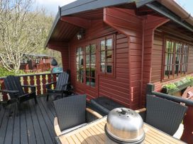 2 bedroom Cottage for rent in Amroth