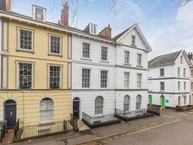 4 bedroom Cottage for rent in Exeter