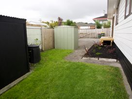 Chill Out South - Auckland Holiday Home -  - 1156105 - thumbnail photo 19