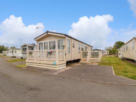 2 bedroom Cottage for rent in Rhyl