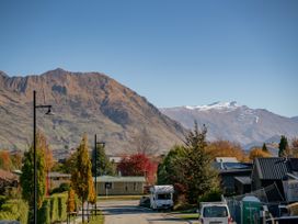 Clearview Vista - Wanaka Holiday Home -  - 1157490 - thumbnail photo 41