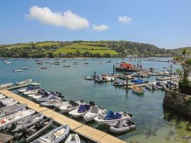 3 bedroom Cottage for rent in Salcombe