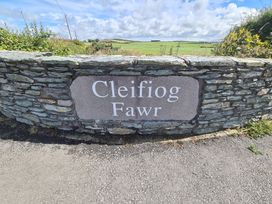 4 bedroom Cottage for rent in Valley