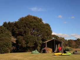 Tio Point - Clevedon Family Getaway -  - 1157876 - thumbnail photo 42