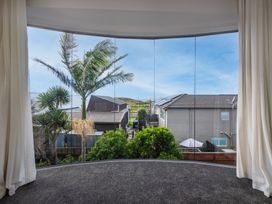 Coastal Chic - Papamoa Beach Holiday Home -  - 1157951 - thumbnail photo 7