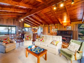 Lake View Lodge - Taupo Holiday Home -  - 1158195 - thumbnail photo 6